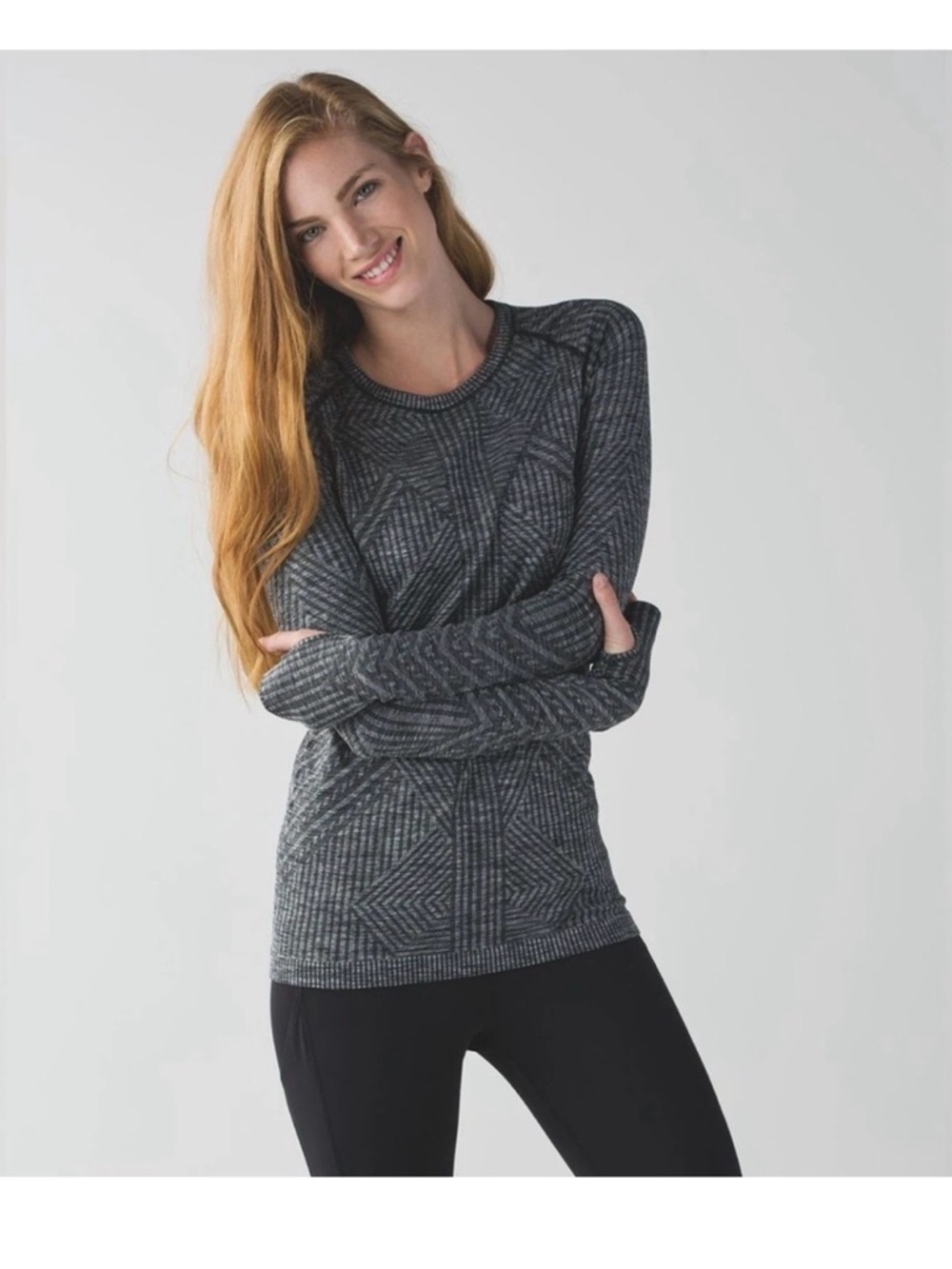 Lululemon Long-Sleeve Crewneck Textured Knit Top - Dark Gray. Size 6